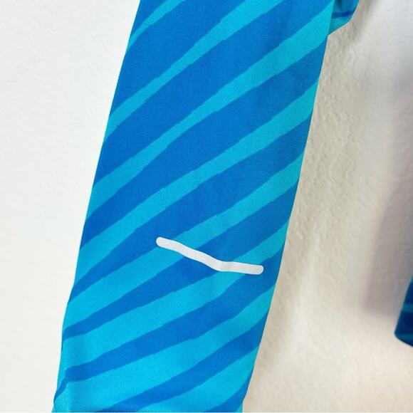 NIKE WOMEN THERMAL ATHLETIC BLUE STRIPED RUNNING HALF ZIP SHIRT SIZE LARGE - Picture 3 of 8